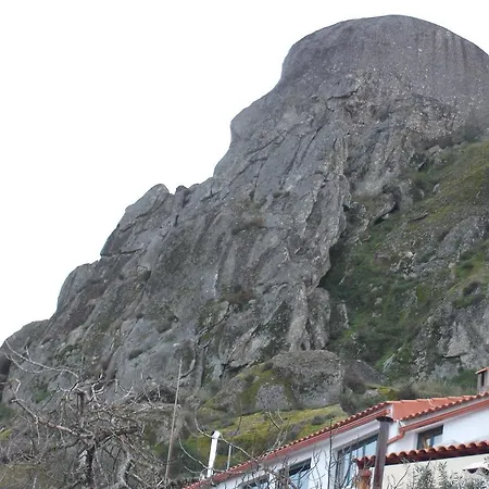 Casa Pires Mateus