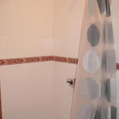 Casa Pires Mateus Lantställe *