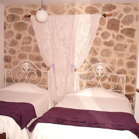 Casa Pires Mateus Lantställe *