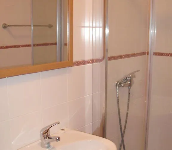 Casa Pires Mateus * 몬산토